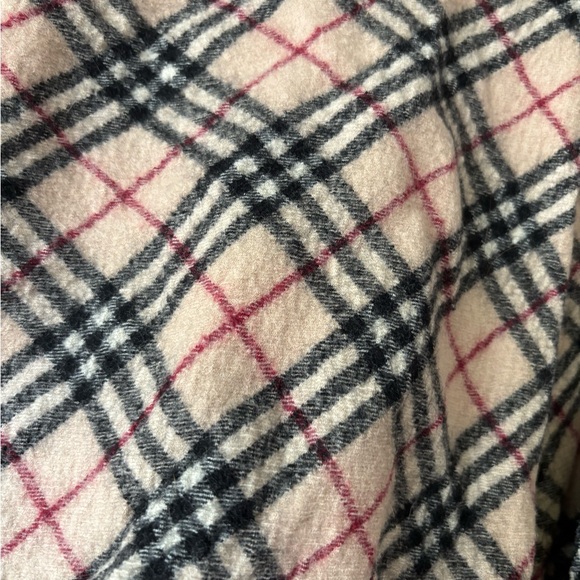 Burberry Plaid Mini Side Slit Skirt 38 - Picture 6 of 9